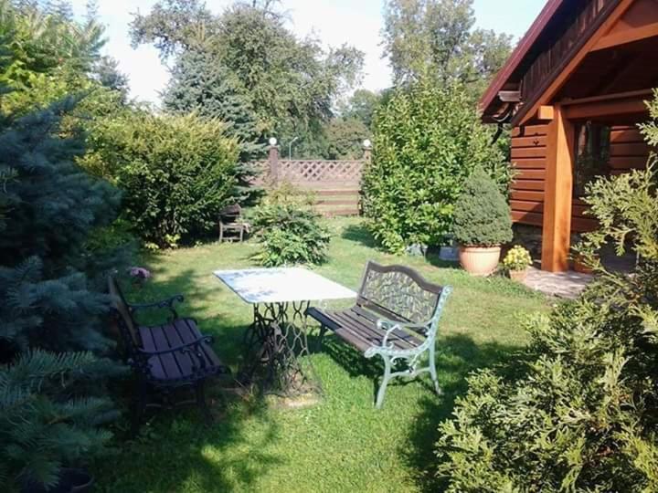 Agroturystyka W Ogrodach Sanok Exteriér fotografie